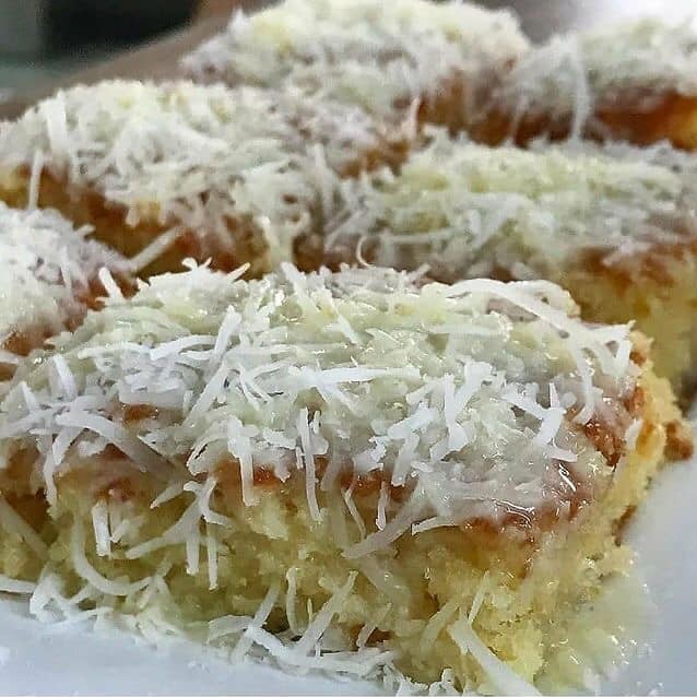 Pineapple and Coconut Chilled Cake