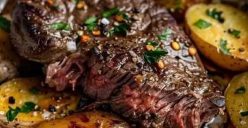 Garlic Steak and Potato Foil Packs