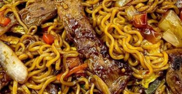 Steak Stir-Fried Ramen