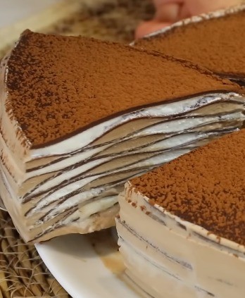 Chocolate Vanilla Pancake Cake