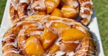 Peach Cobbler Cinnamon Rolls