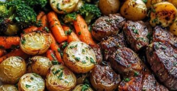 Garlic Herb Steak Bites with Roasted Vegetables