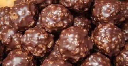 Chocolate Rice Krispie Balls