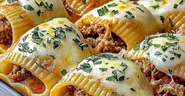 Beef-Stuffed Shells with Creamy Ricotta Filling