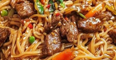 Stir-Fried Beef Noodles