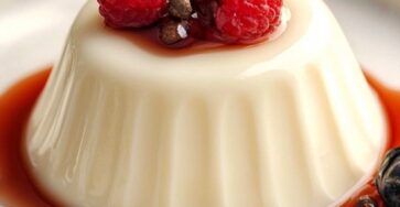 Classic Vanilla Panna Cotta