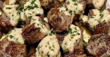 Garlic Butter Steak Bites with Creamy Sauce Recipe