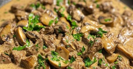 Creamy Beef Stroganoff with Mushrooms