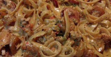 Cajun Chicken and Sausage Alfredo Pasta