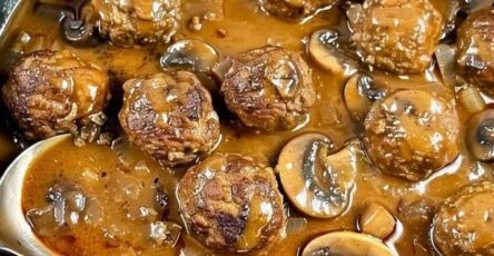 Salisbury Meatballs in Mushroom Gravy