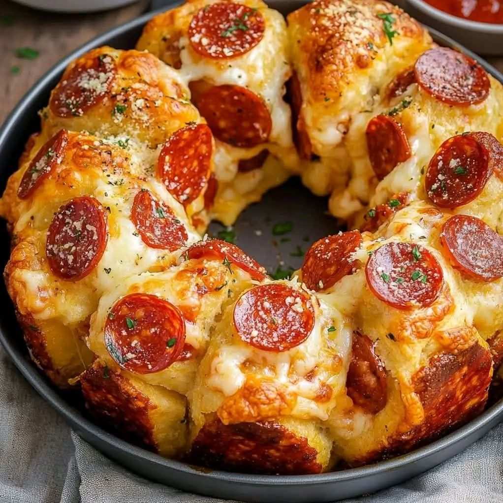 Cheesy Pizza Monkey Bread