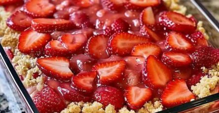 Strawberry Cheesecake Dump Cake