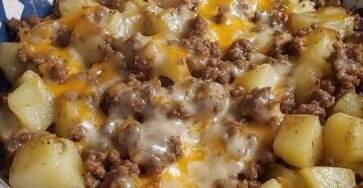 Cheesy Ground Beef and Potato Skillet